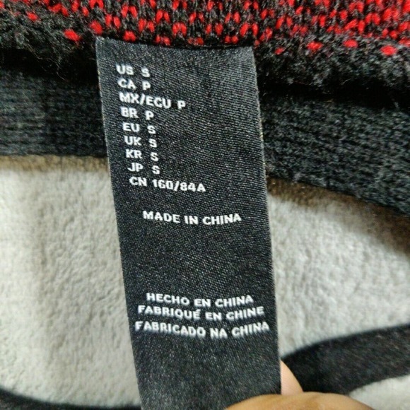 Disney Forever 21 Sweater Womens Small‎ Mickey Mouse Buffalo Plaid Cardigan - Picture 2 of 8